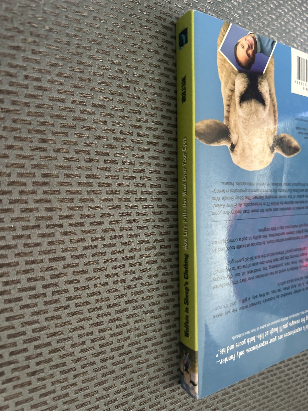 New Signed! Wolfsie in Sheep’s Clothing : How Life Pulls the Wool over Your Eyes