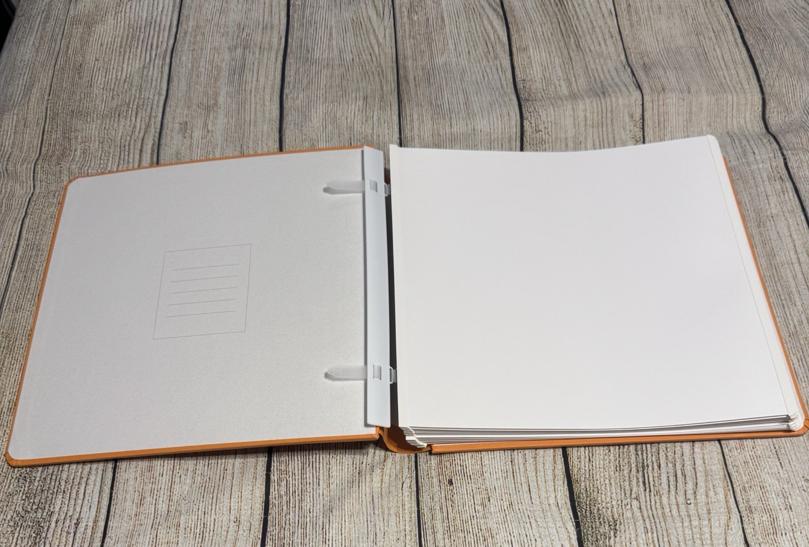 Creative Memories 12×12 Flex-Hinge Scrapbook Album Book Orange & 29 pages