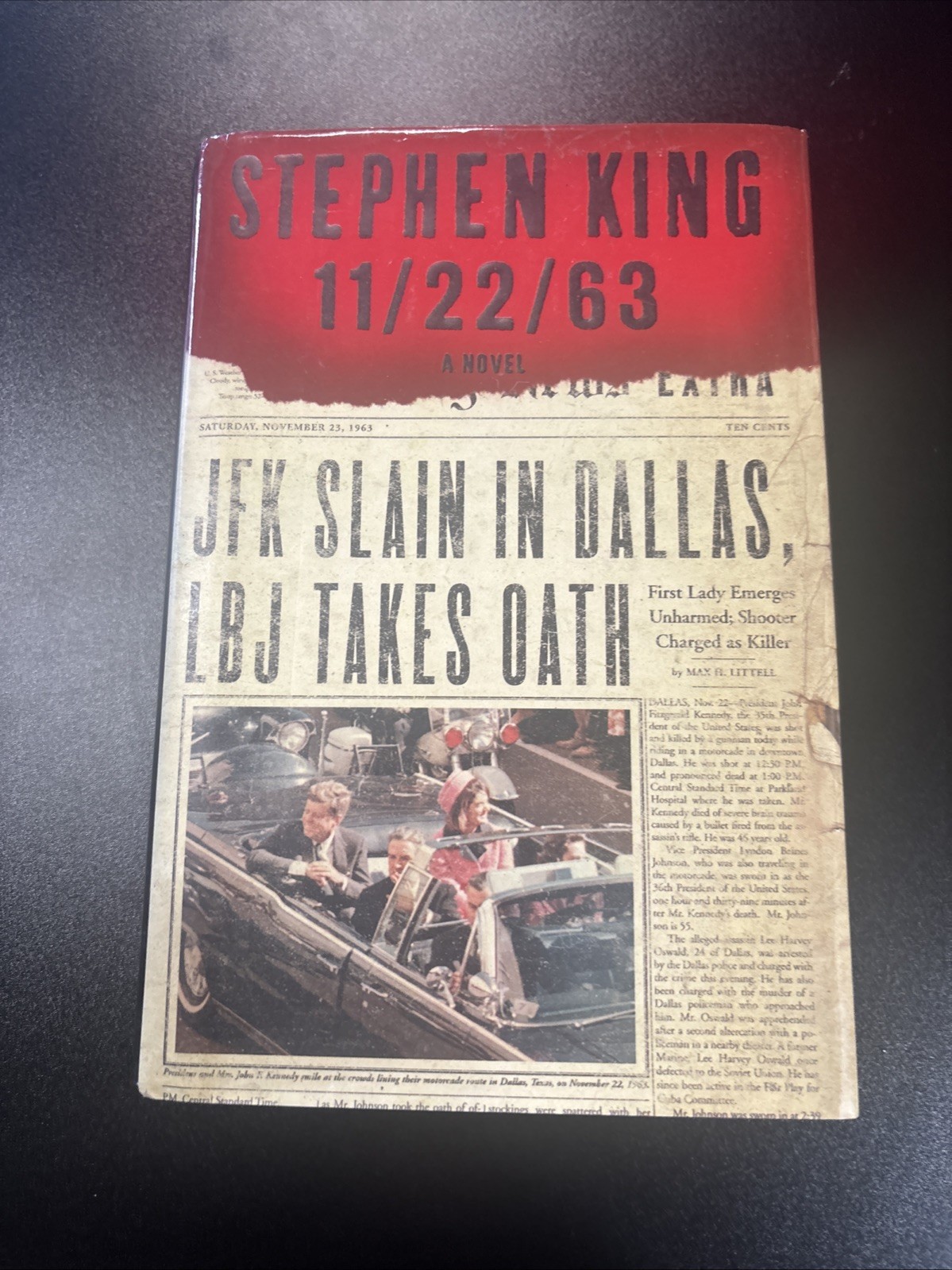 11/22/63 by Stephen King (1st Edition, 1st Printing, Ex-Library, 2011)