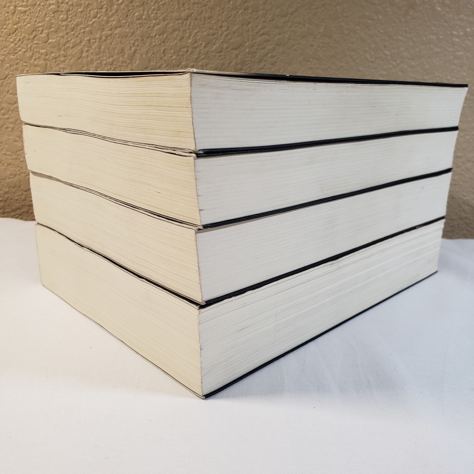 Twilight Saga Book Set Chinese Language Edition New Moon Eclipse Breaking Dawn