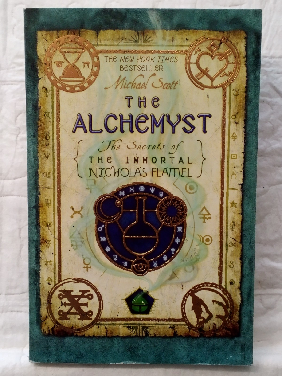 The Alchemyst – Michael Scott – Secrets of the Immortal Nicholas Flamel (Book 1)