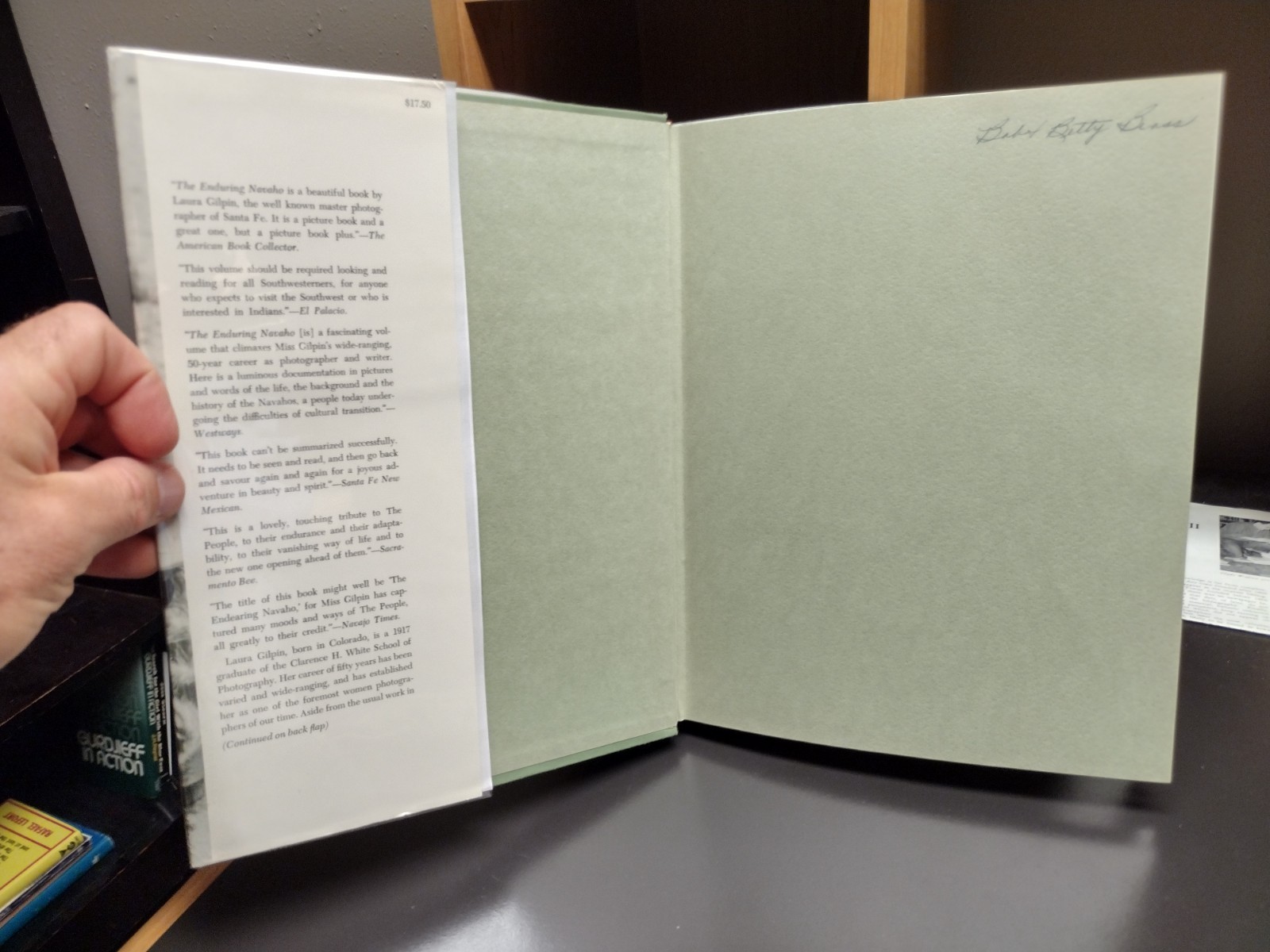 Enduring Navaho by Laura Gilpin (1987, Hardcover)