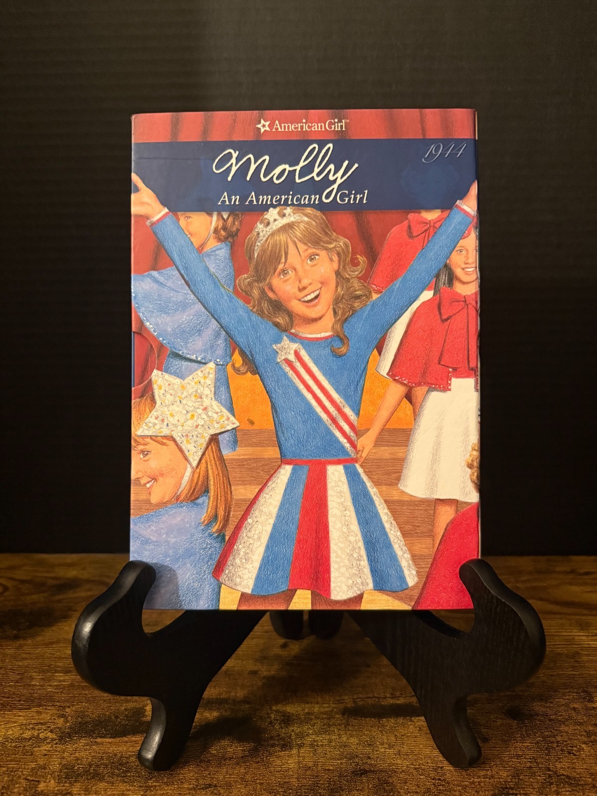 Molly : Meet Molly; Molly Learns a Lesson; Molly’s Surprise; Happy Birthday,…