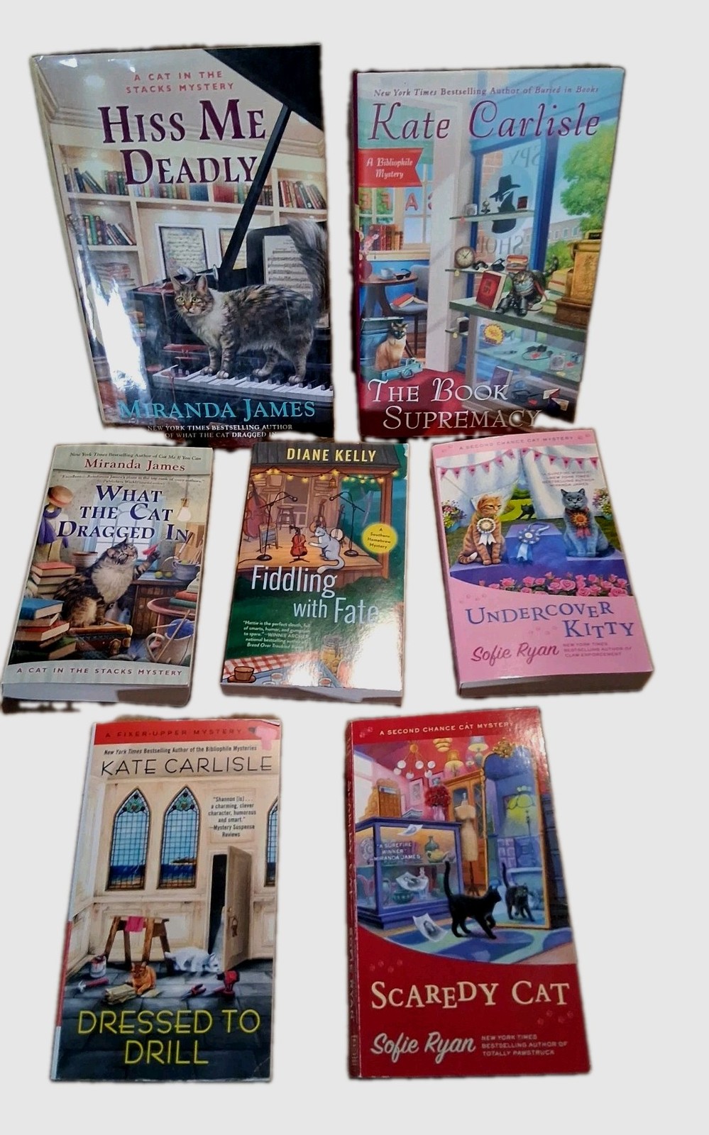 Lot of 7 Cat Murder Mystery Books Hardcover & Paperback Stacks Mysteries & More