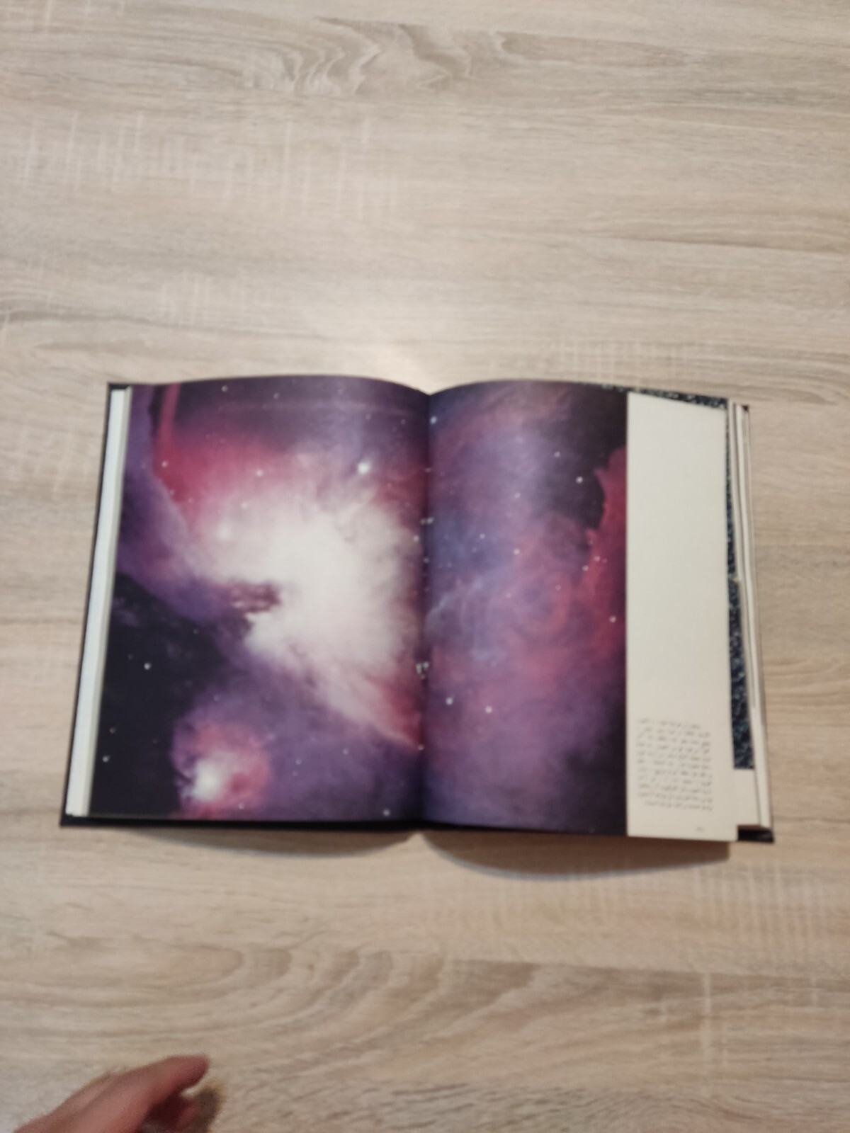 كتاب الكون دافيد برجامينى Arabic Book since The Universe Photos ?